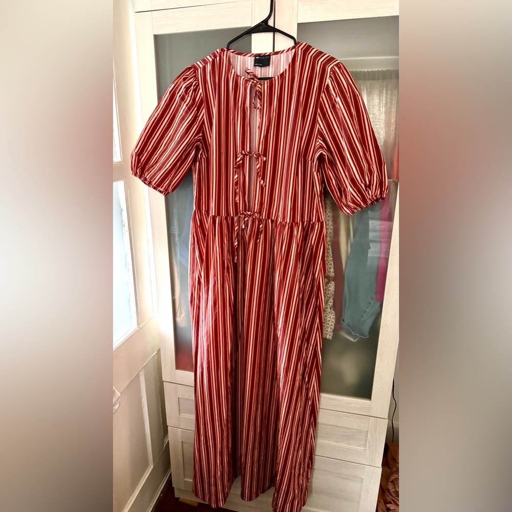 Brand New Asos tie front maxi dress